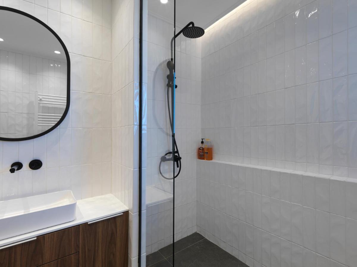 Sea View Luxurious Flat - Athens Coast. Apartment Екстериор снимка